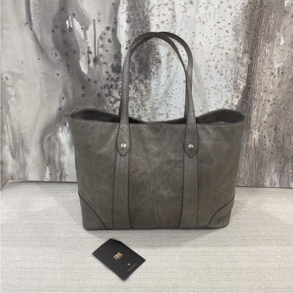 🩶🤍Frye Melissa Leather Shopper Tote ICE Grey $358 - Picture 3 of 12